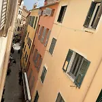 : Centre Historique アパート アジャクシオ