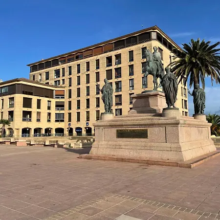 Апартаменти : Centre Historique *