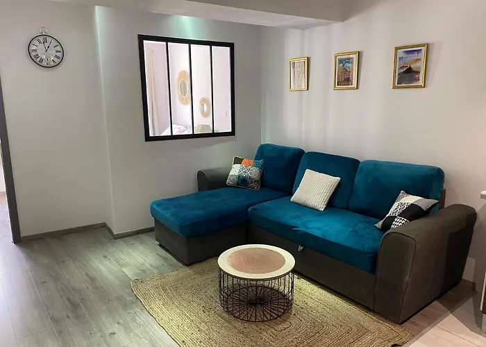 : Centre Historique Apartment *